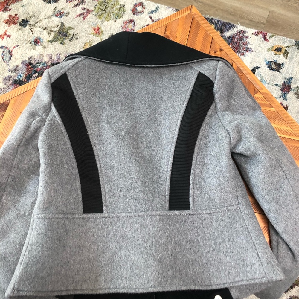 ‼️FINAL PRICE DROP‼️ Gorgeous winter jacket - Picture 4 of 5